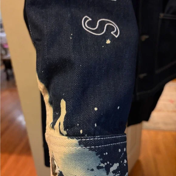 Versace versus Dark Blue Denim Jacket with Sleeve Logo - Picture 4 of 11